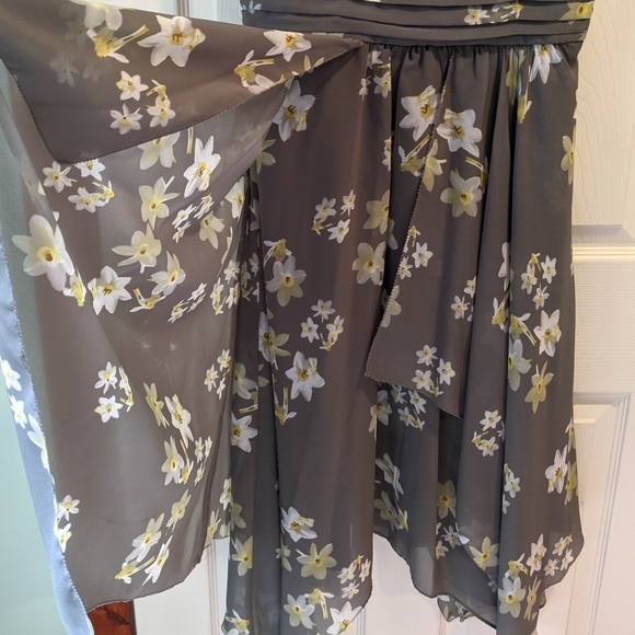 Grey halter dress - Picture 3 of 5